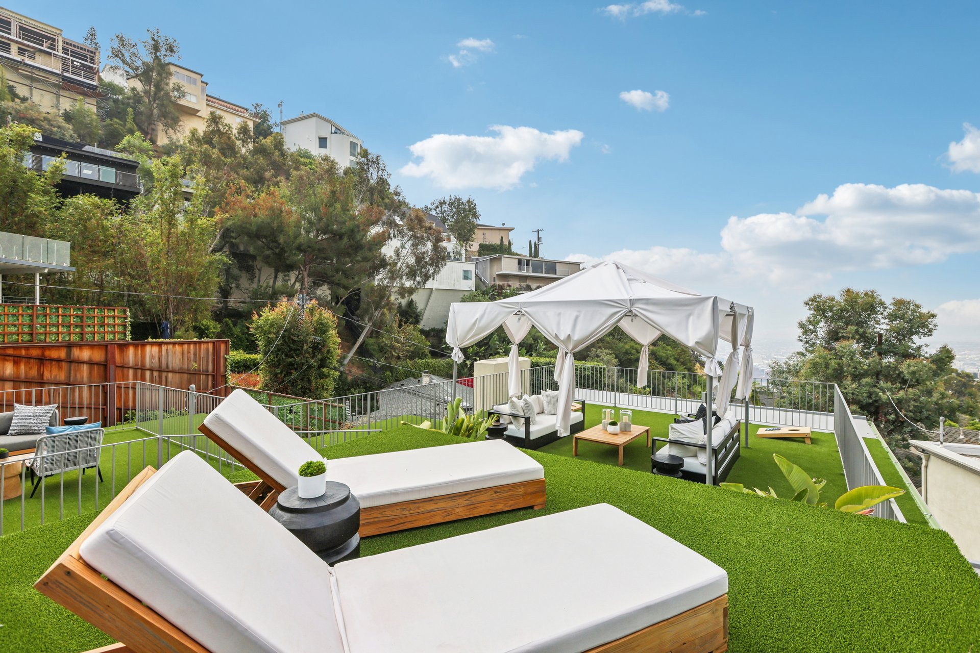8715 Sunset Plaza Ter, Sunset Strip