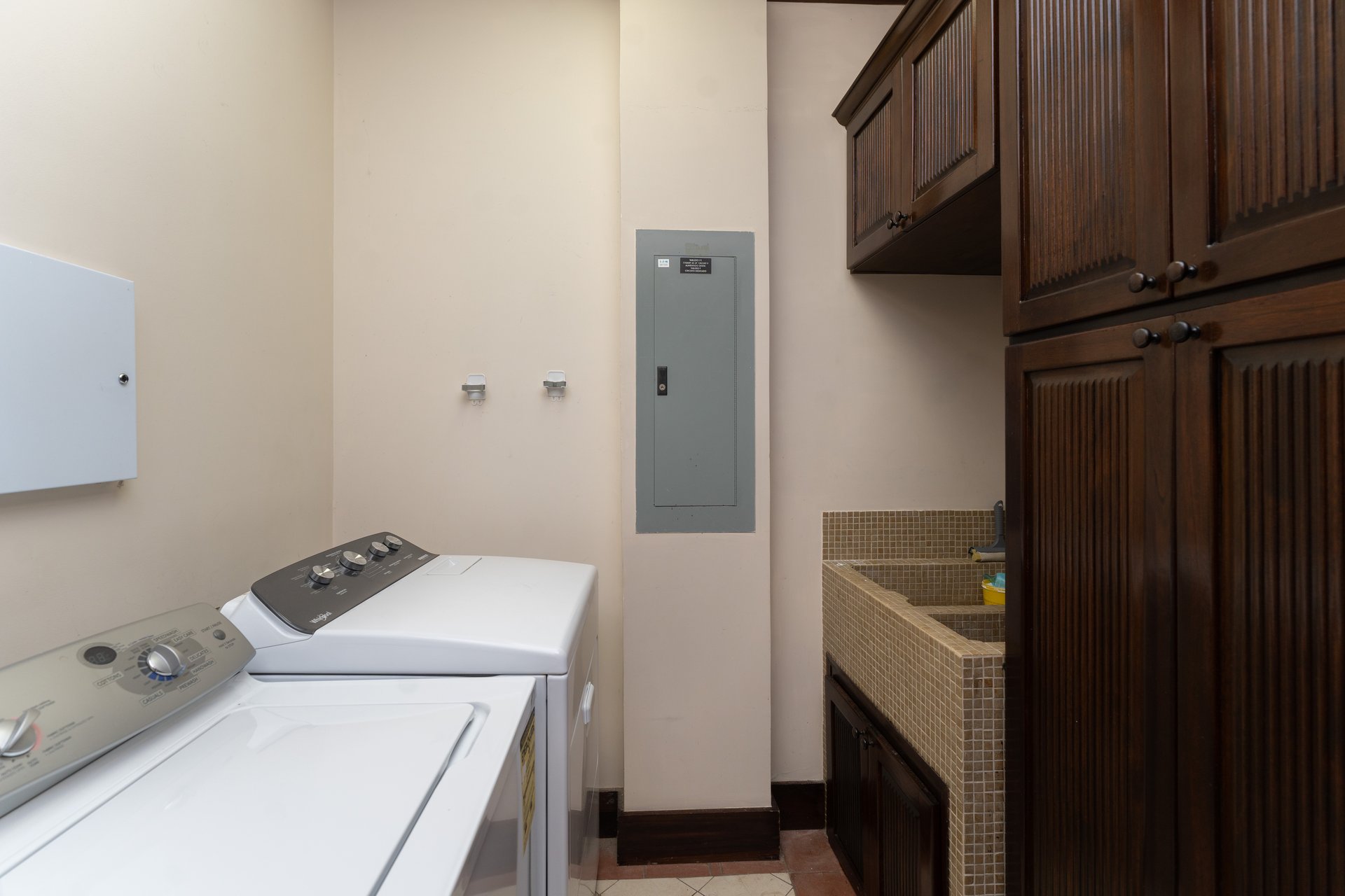 Los Malinches 6 | Luxury Spanish Colonial Townhouse in Hacienda Pinilla