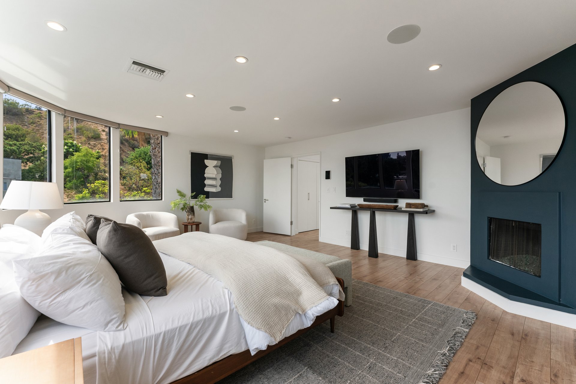 6469 Rodgerton Dr.