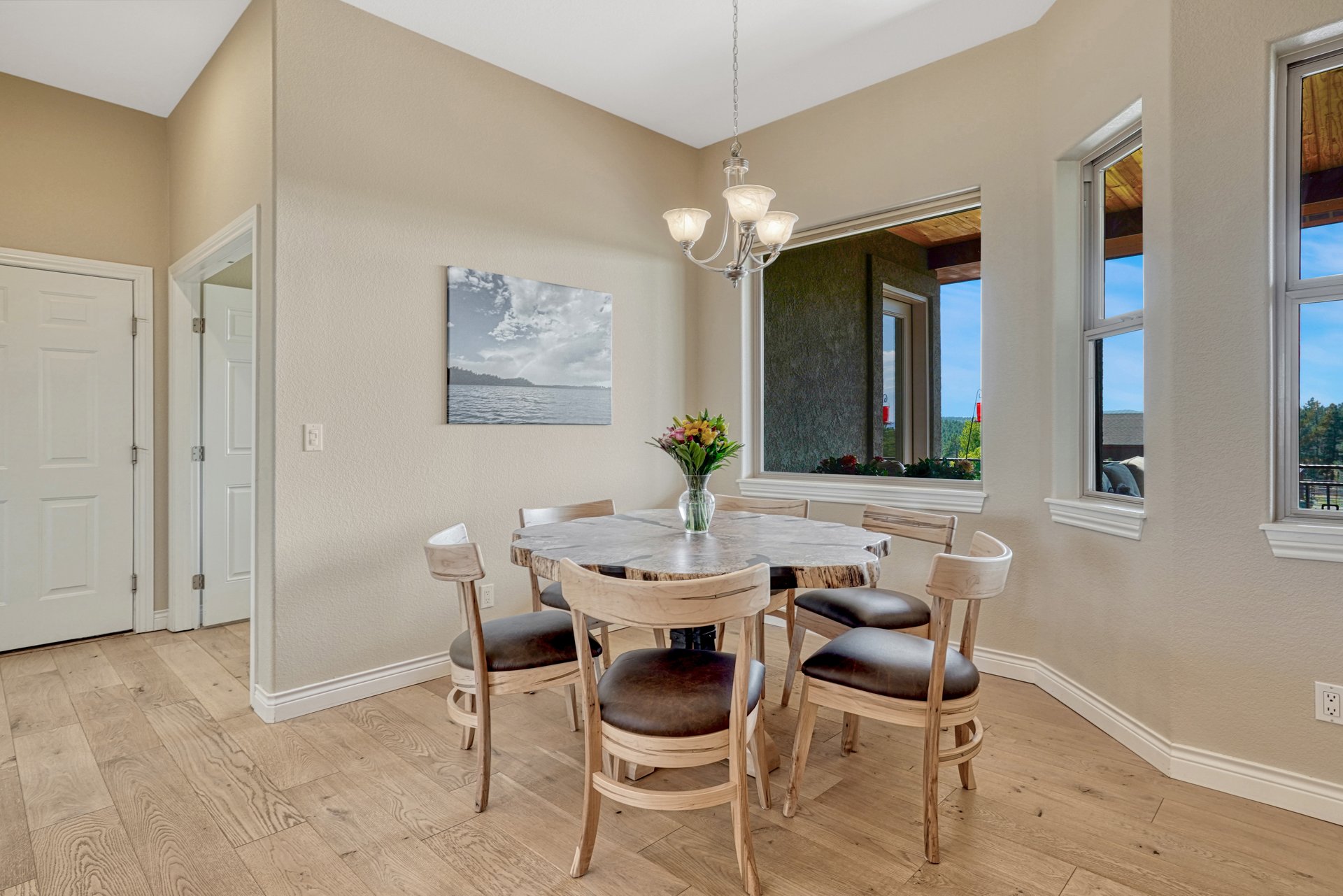 10345 Little Moon Trail
