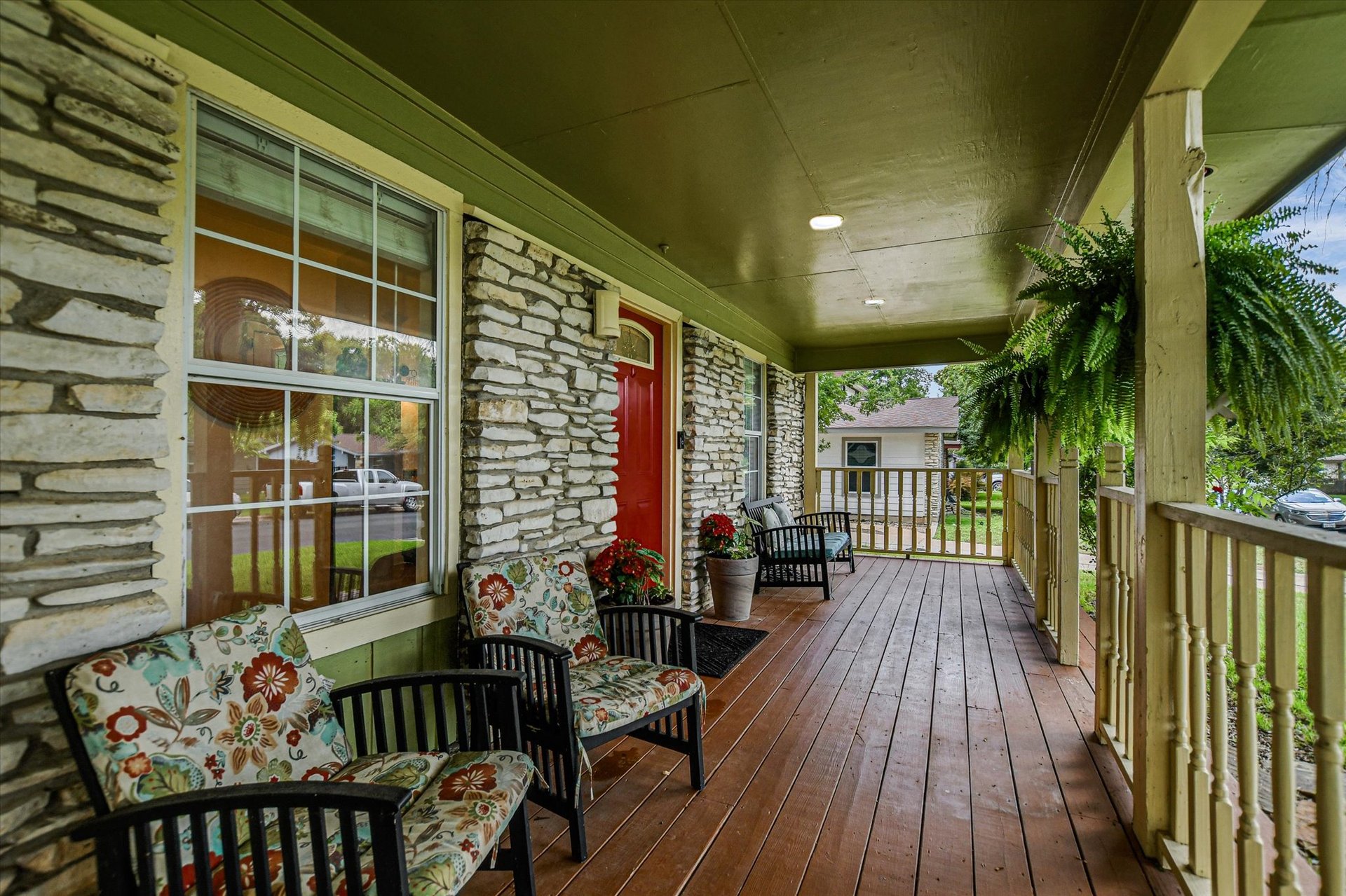 8917 Glenn Lane