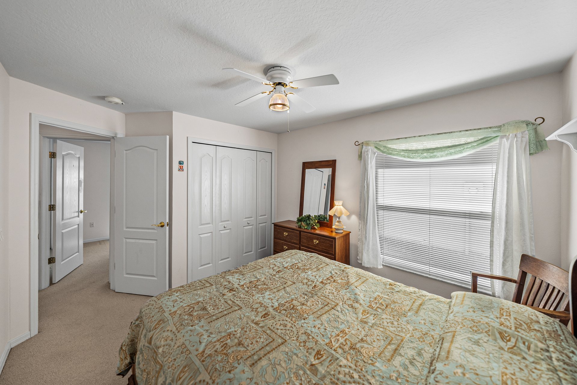 3007 CASTLE ROCK CIR