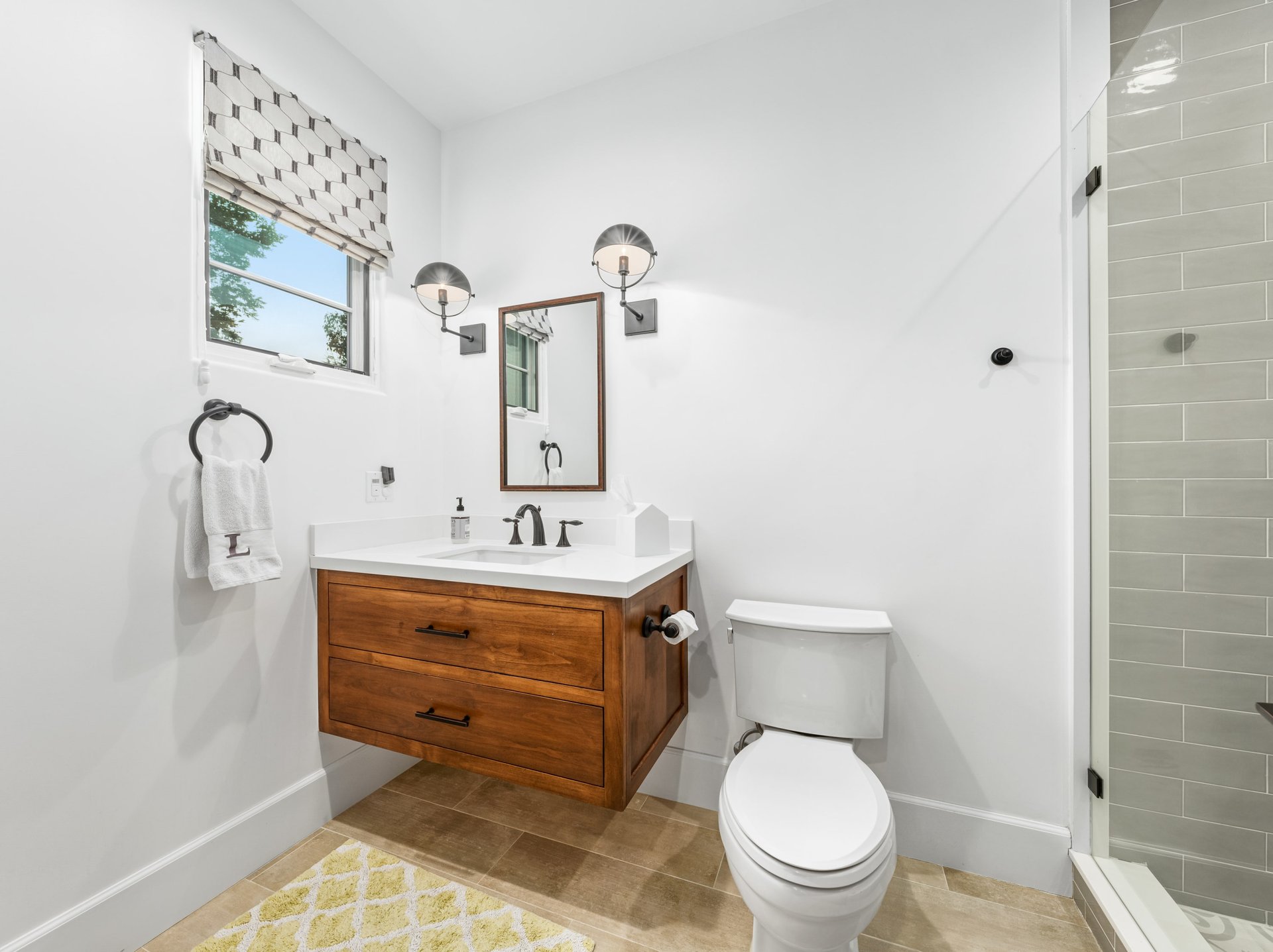 13031 Bloomfield St, Studio City
