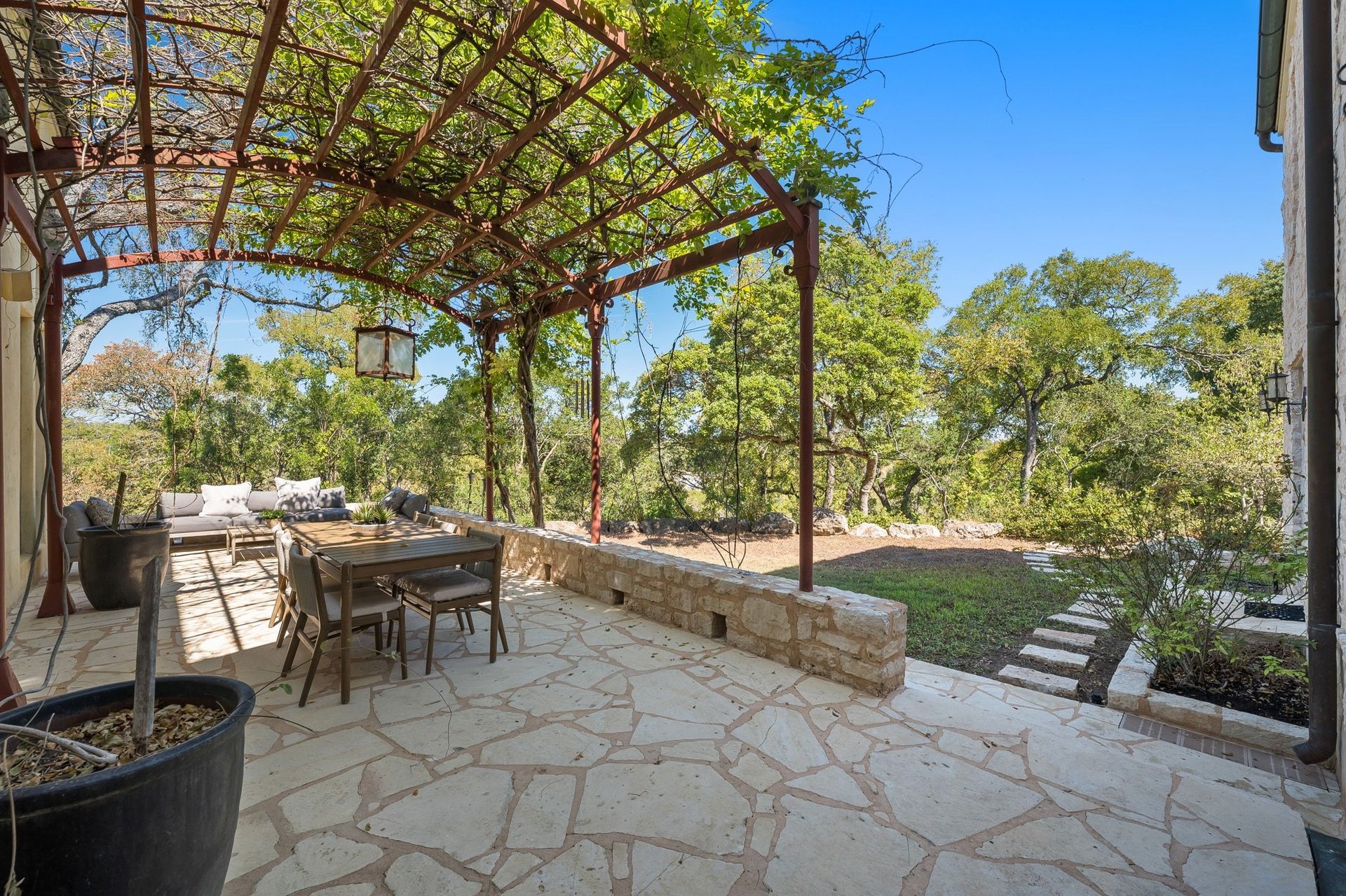 14721 Bear Creek Pass