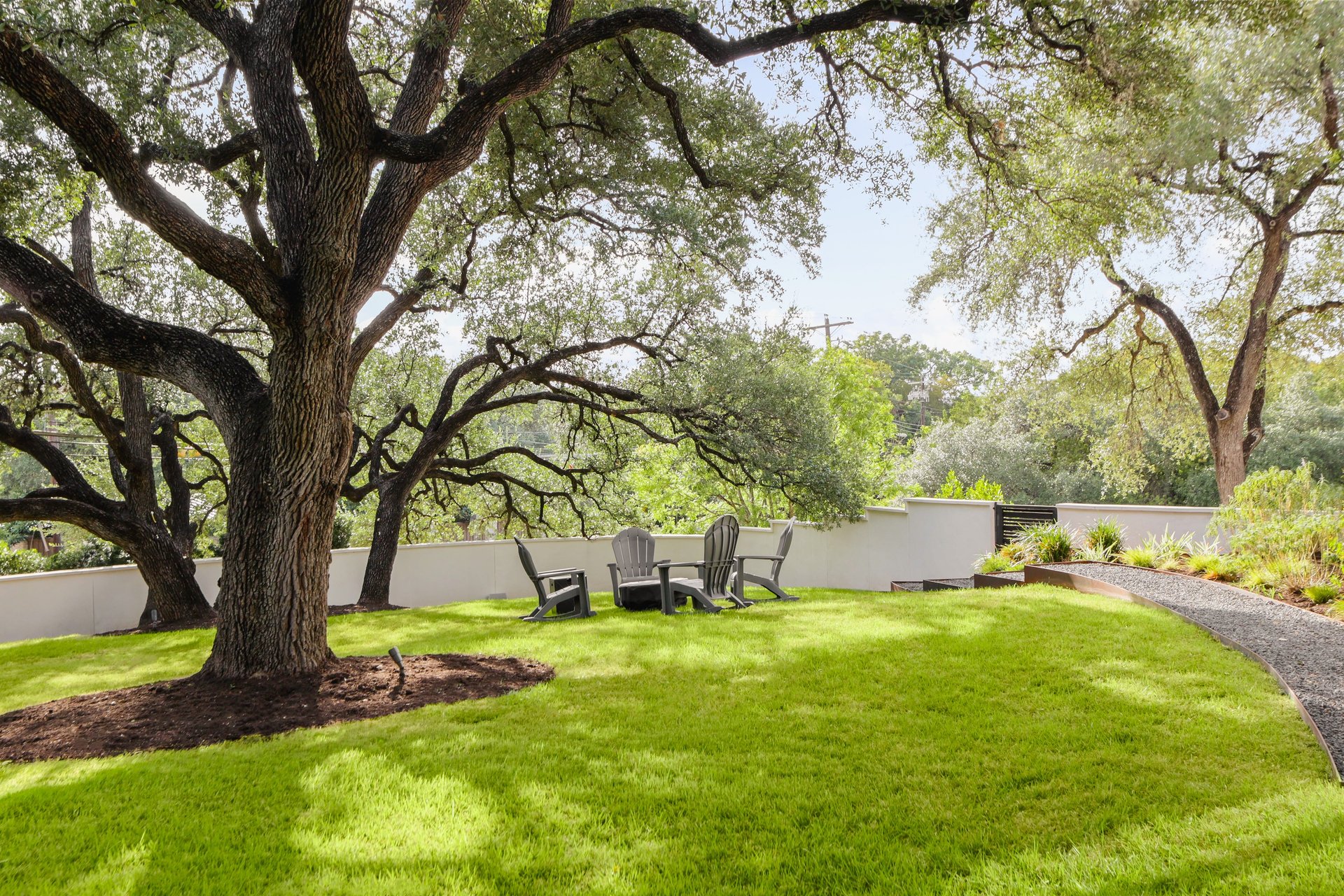 3501 Balcones DR