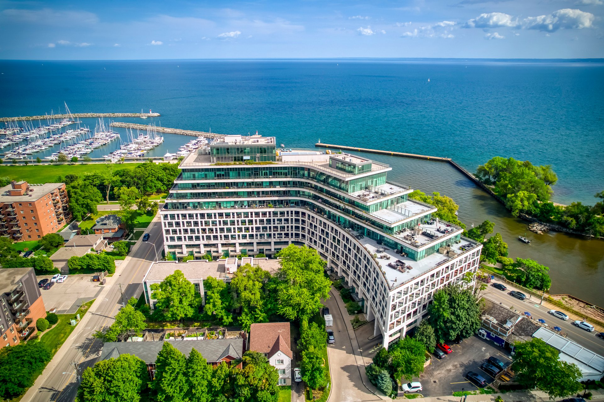 11 Bronte Rd #417