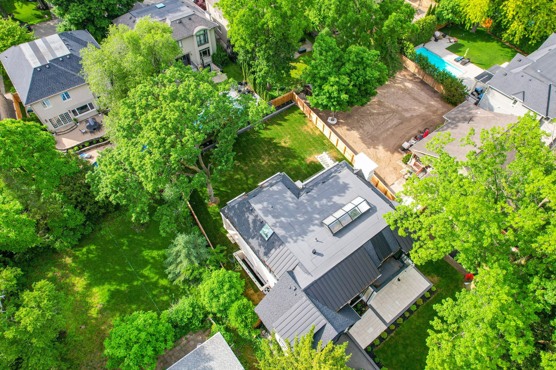 1477 Duncan Road
