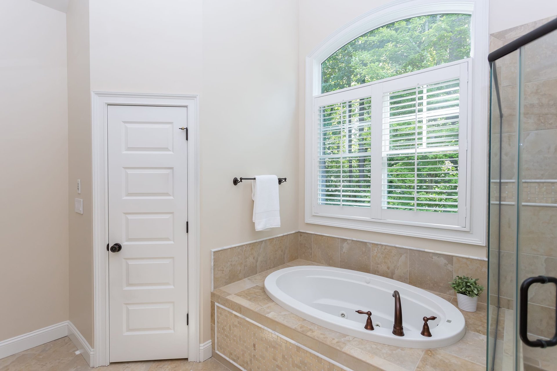 102 Founders Rdg Dr