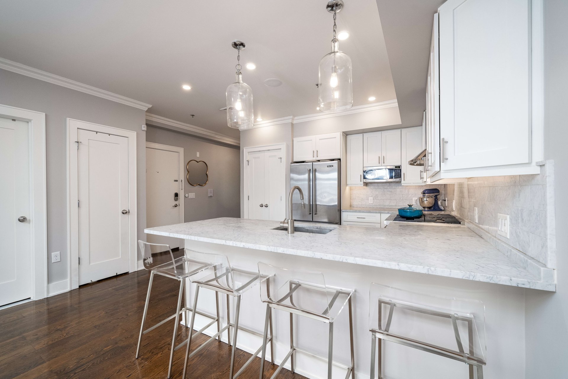 226 Park Ave APT 4
