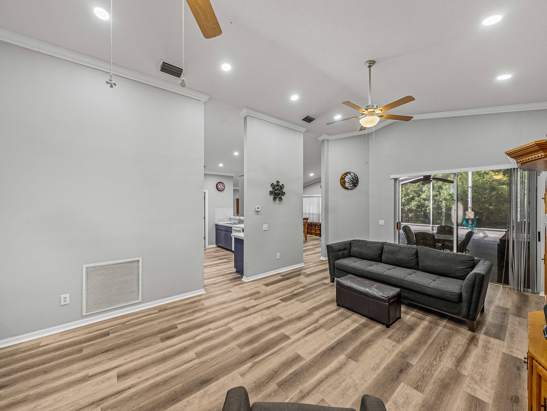 5137 NEW BRITTANY LN