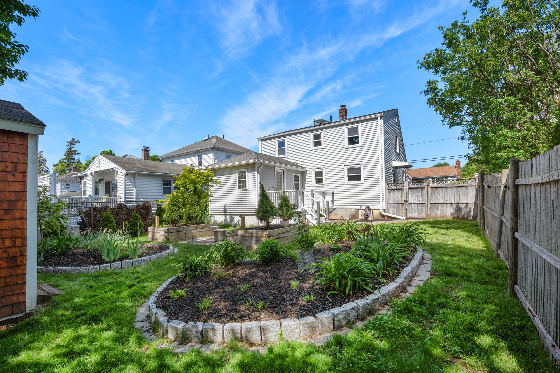 40 Stedman St.