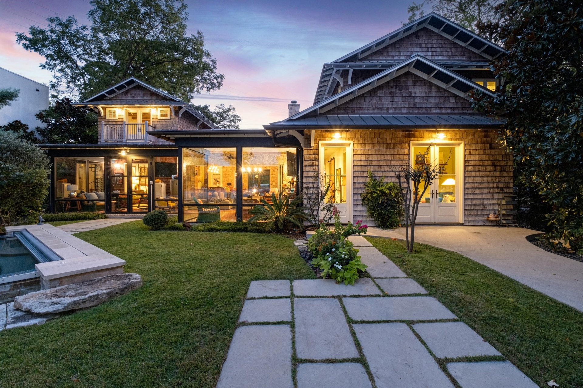 1406 Rockcliff Road