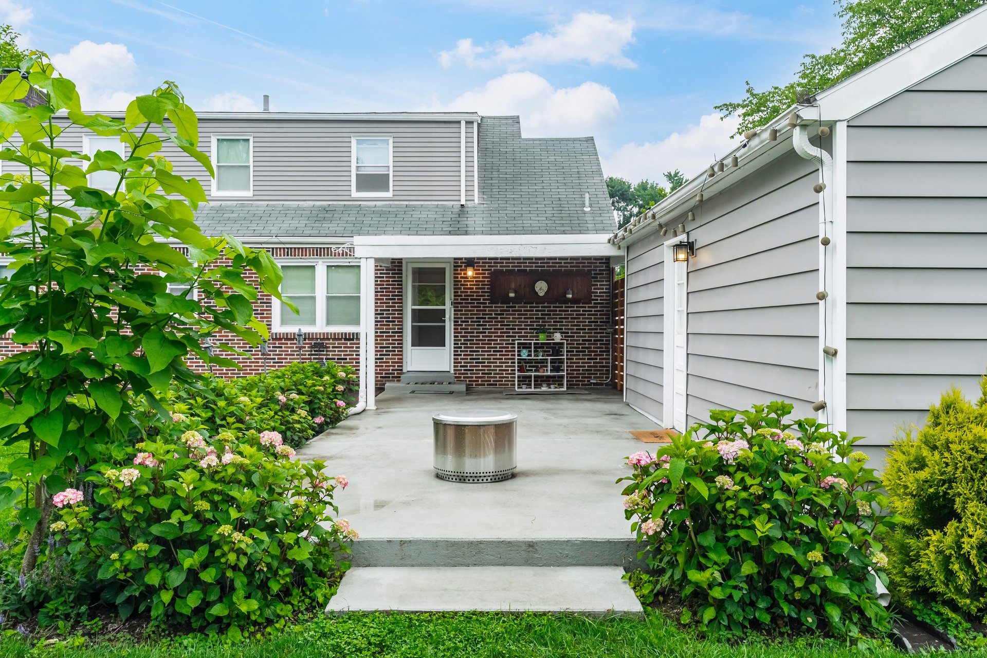 1723 Snyder Street