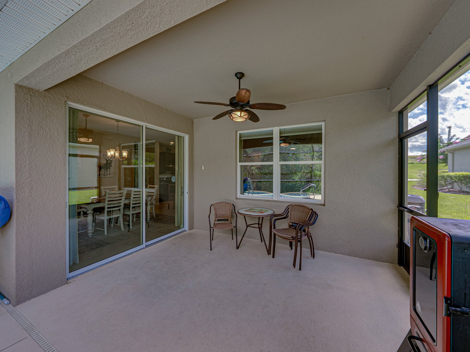 12615 EASTPOINTE DR