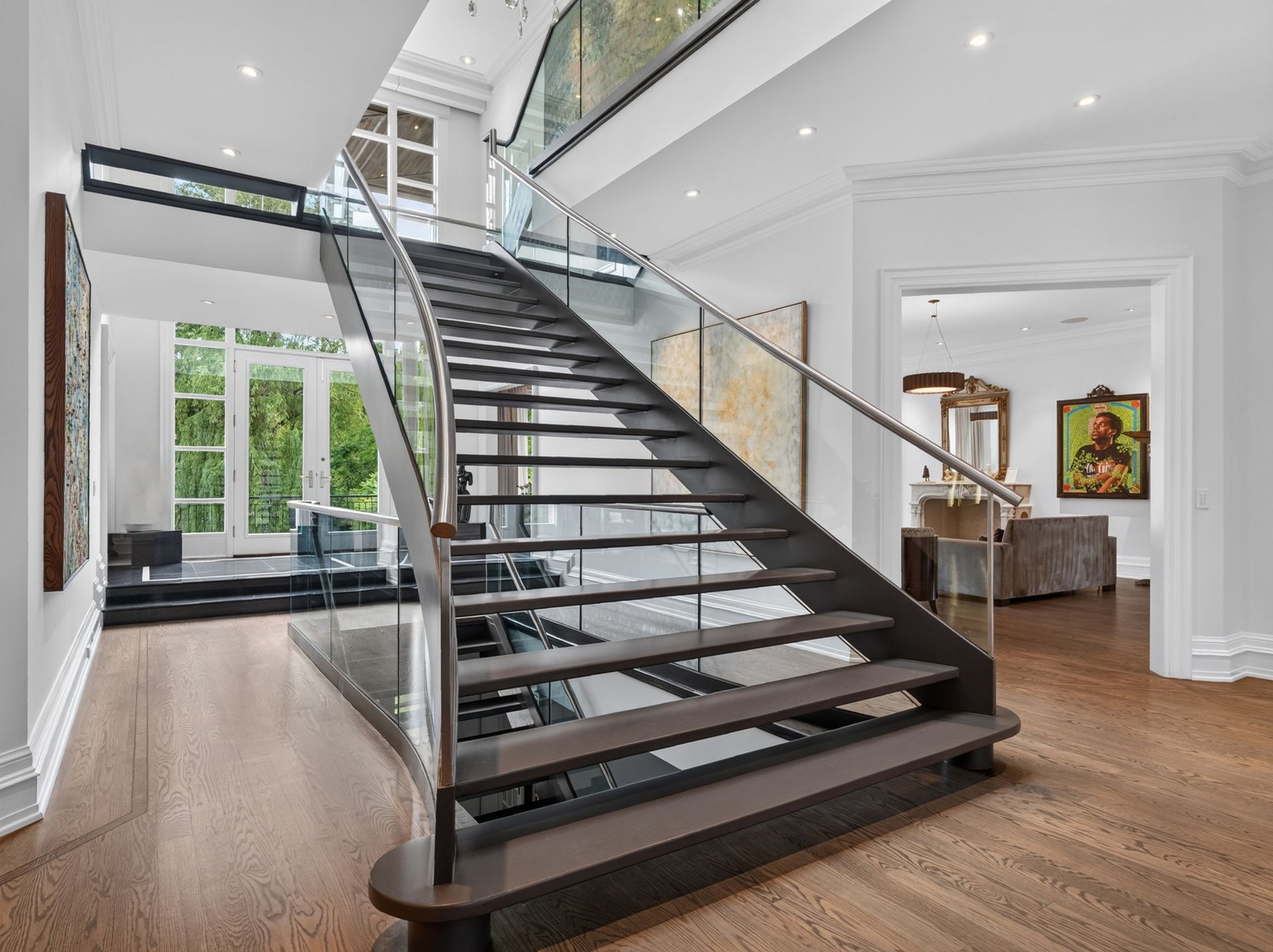 Timeless Transitional Architecture