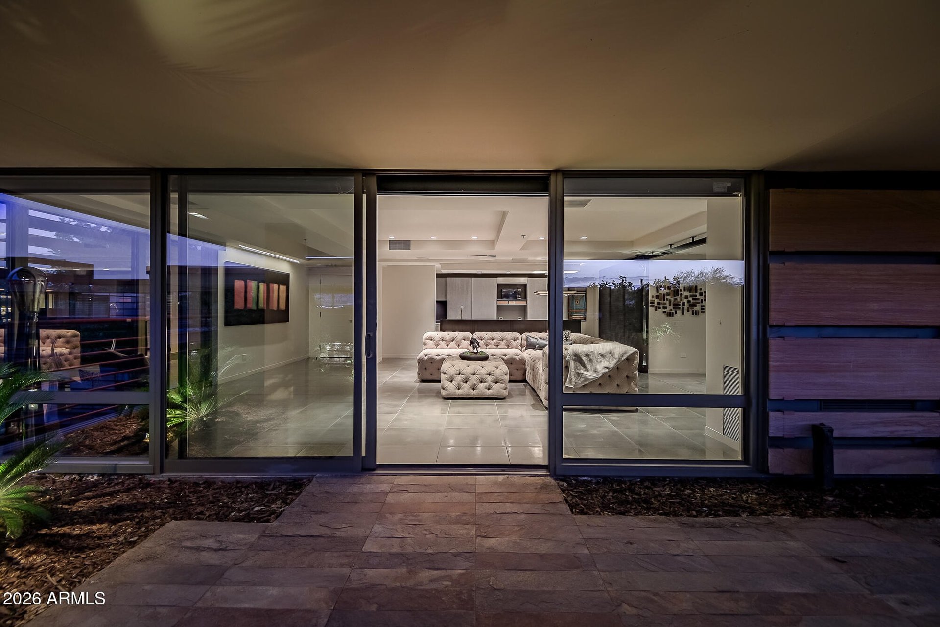 7137 E Rancho Vista Dr, #7006