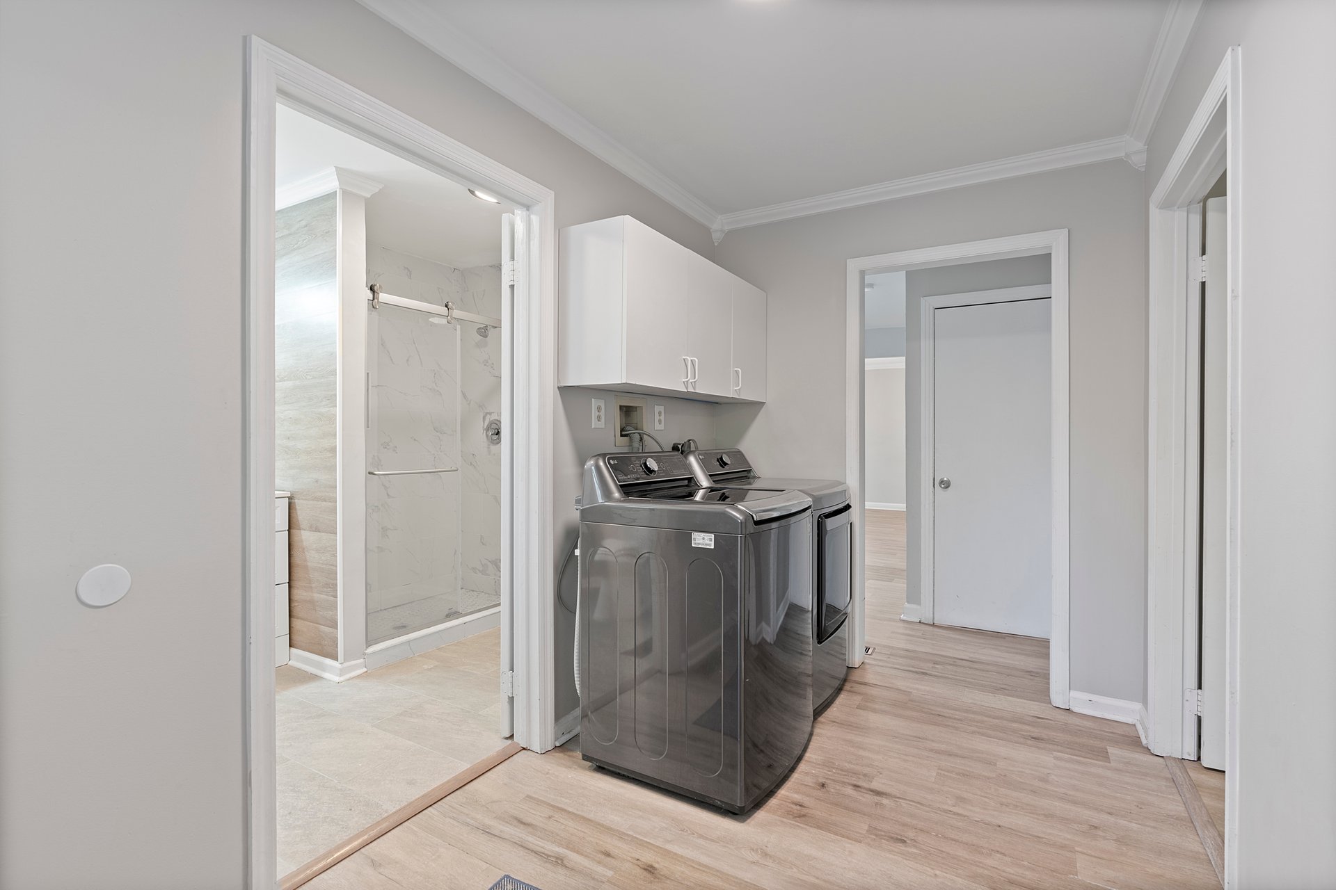 FOUR Bedroom in the Hospital District!! Basement great for storage!
