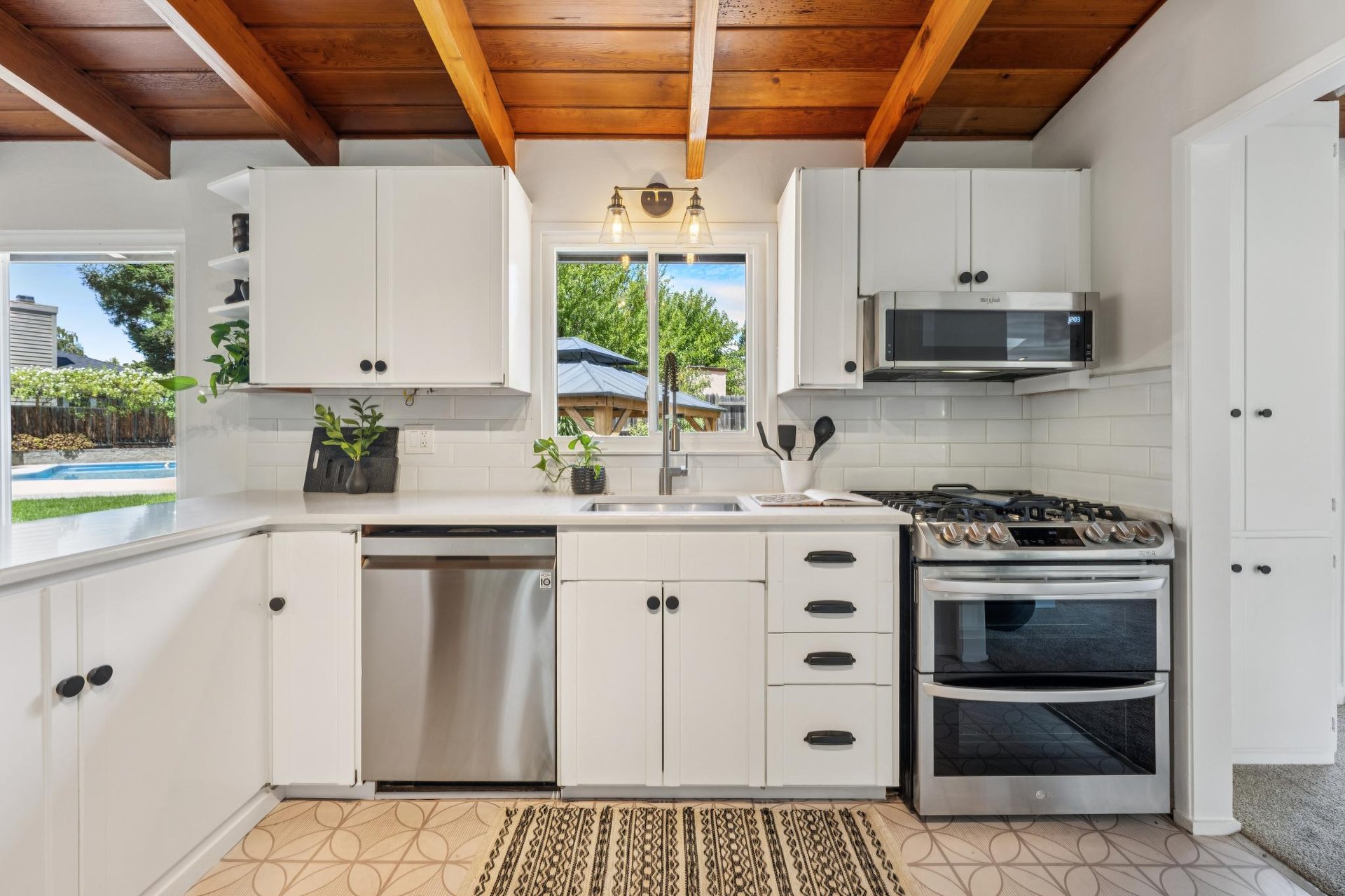 2645 Buenos Aires Ct