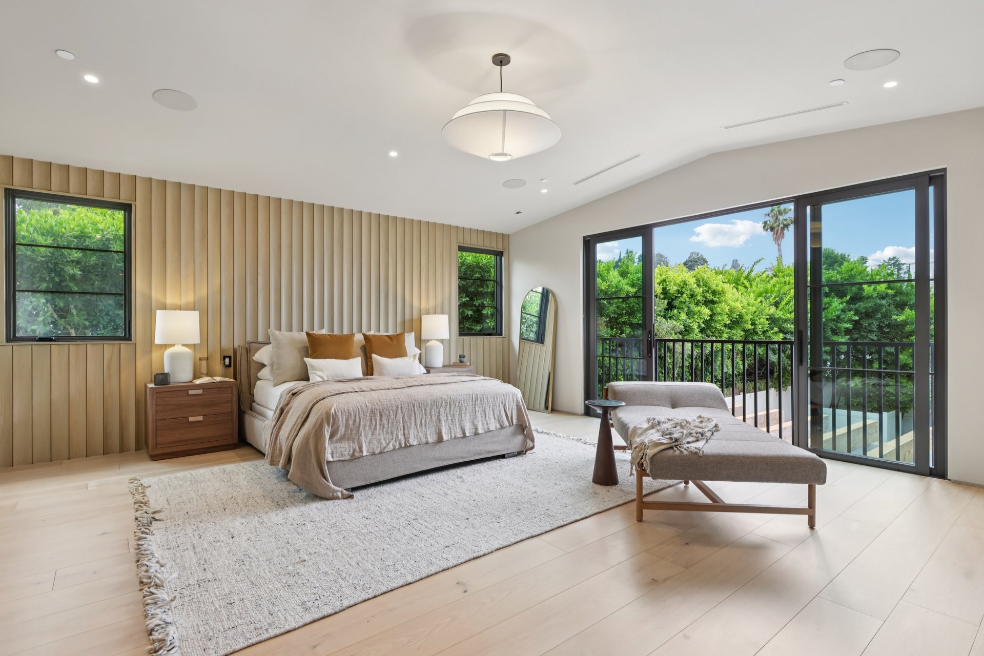 4113 Woodman Ave, Sherman Oaks