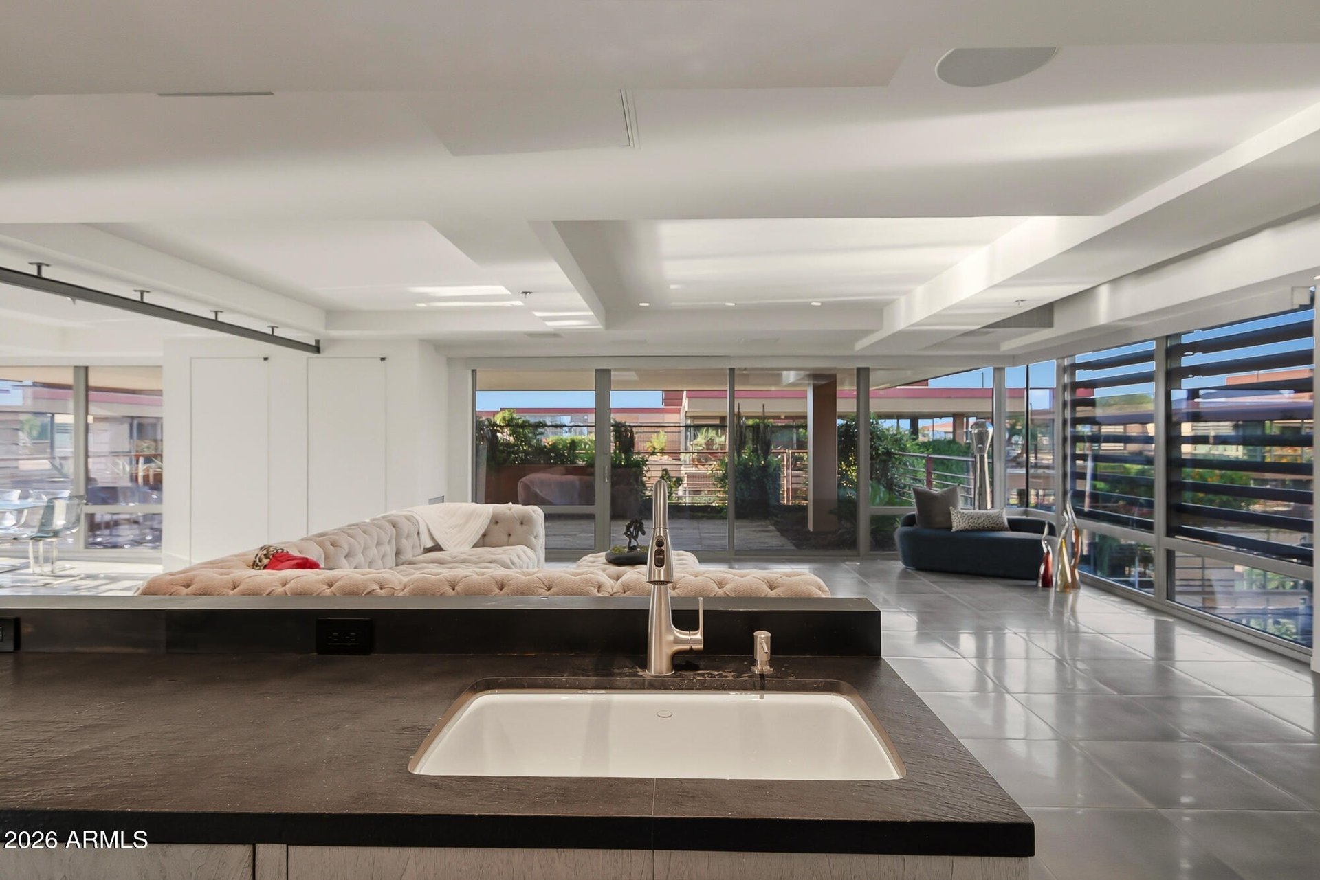 7137 E Rancho Vista Dr, #7006