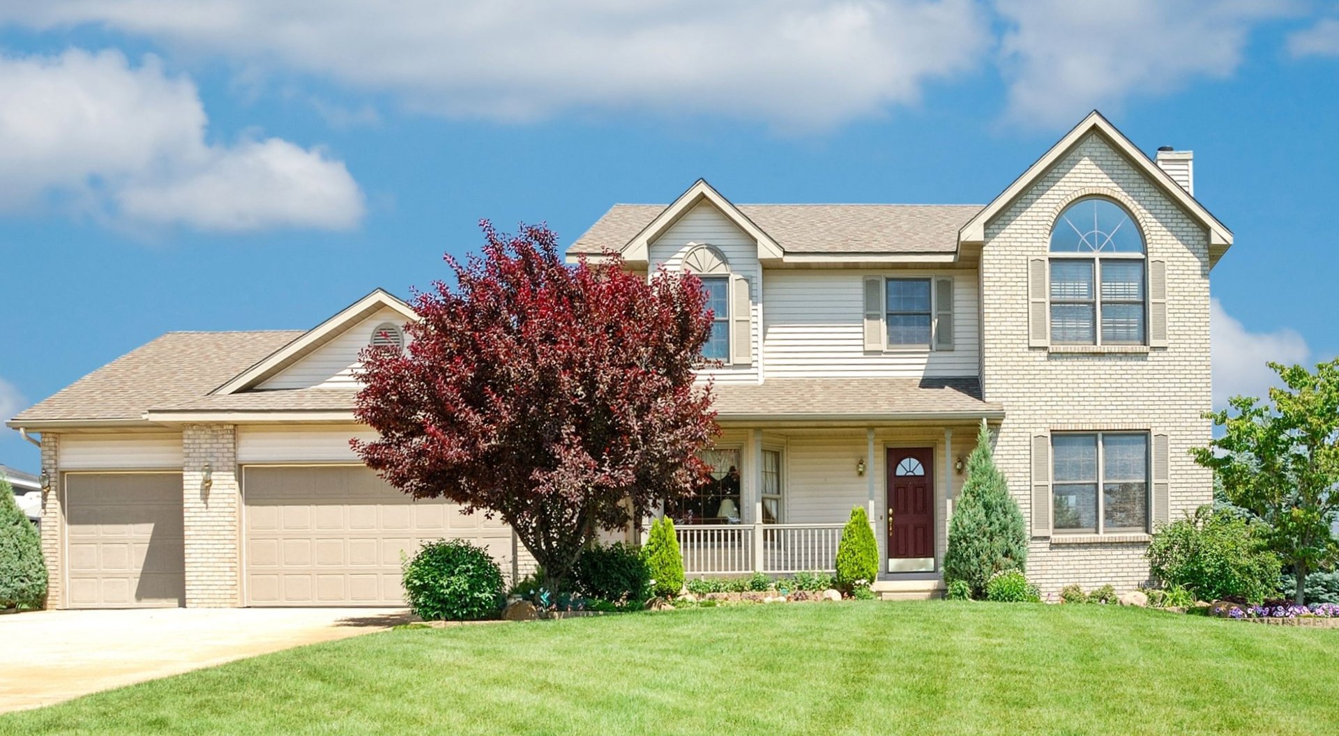 Properties for Sale in Wisconsin & Illinois | Teresa Skridla