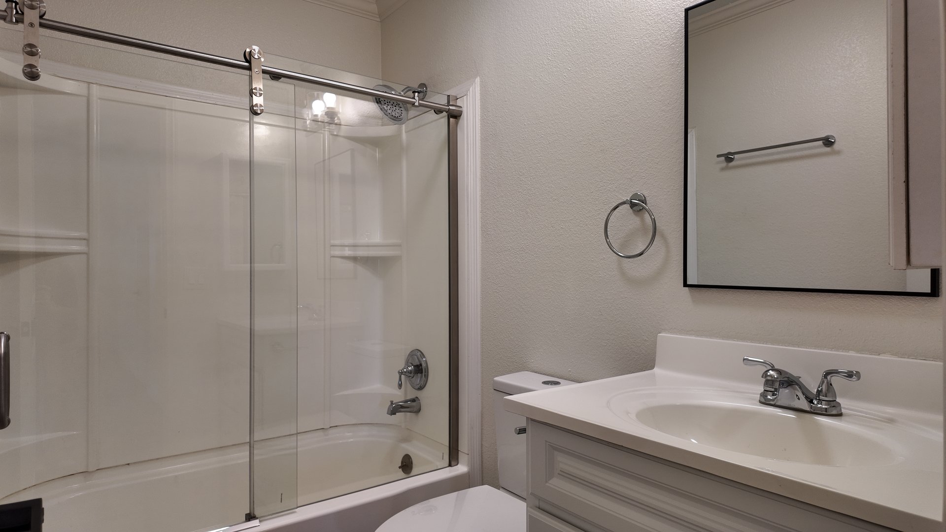 417 South 10th Street #I Las Vegas, NV 89101