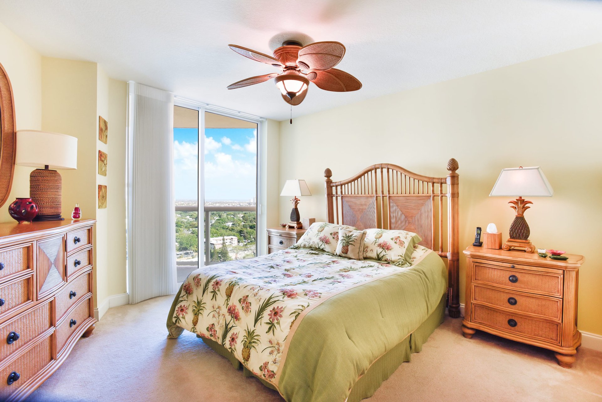 347 N New River Dr Unit: 2001