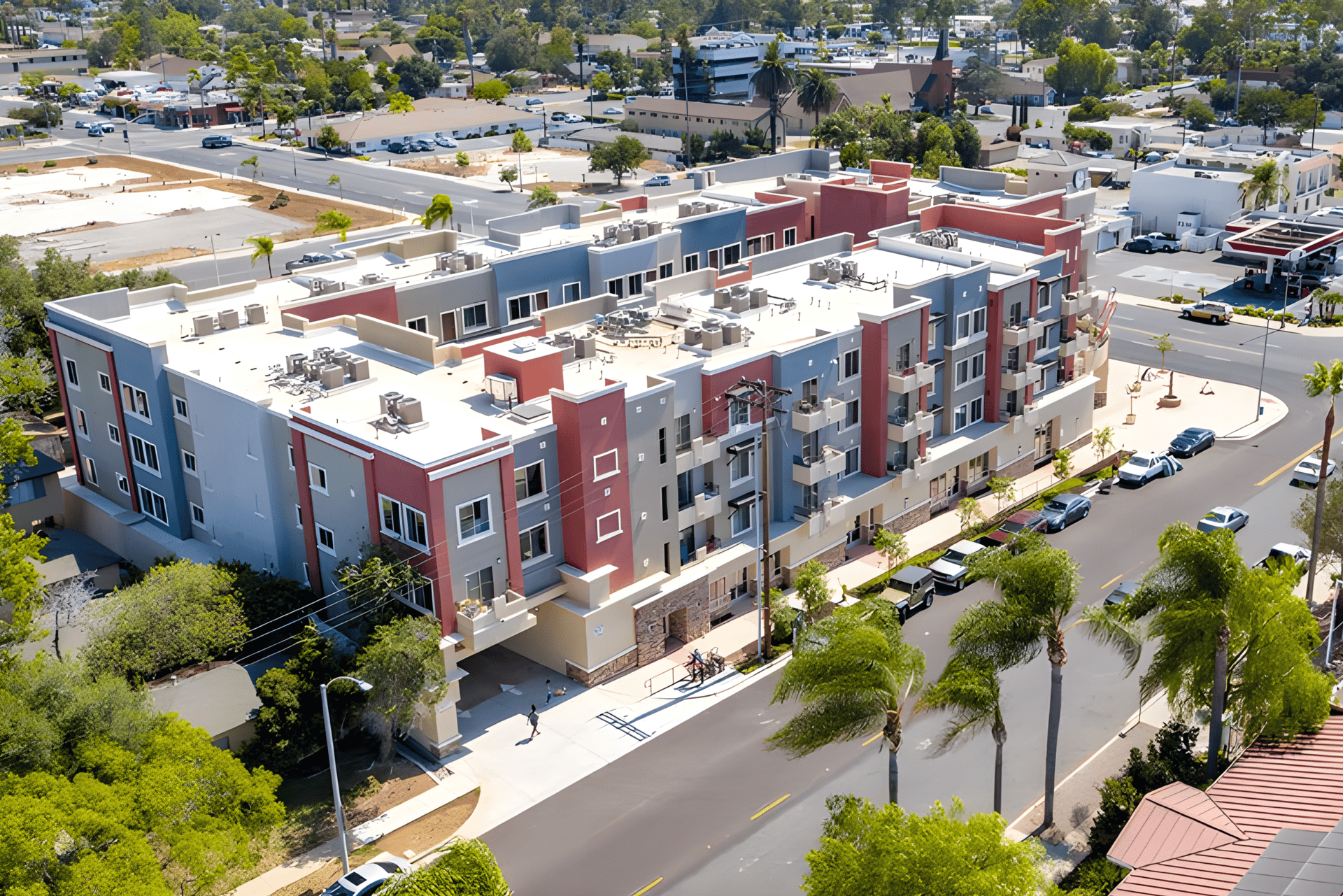 300-328 S. Escondido Blvd