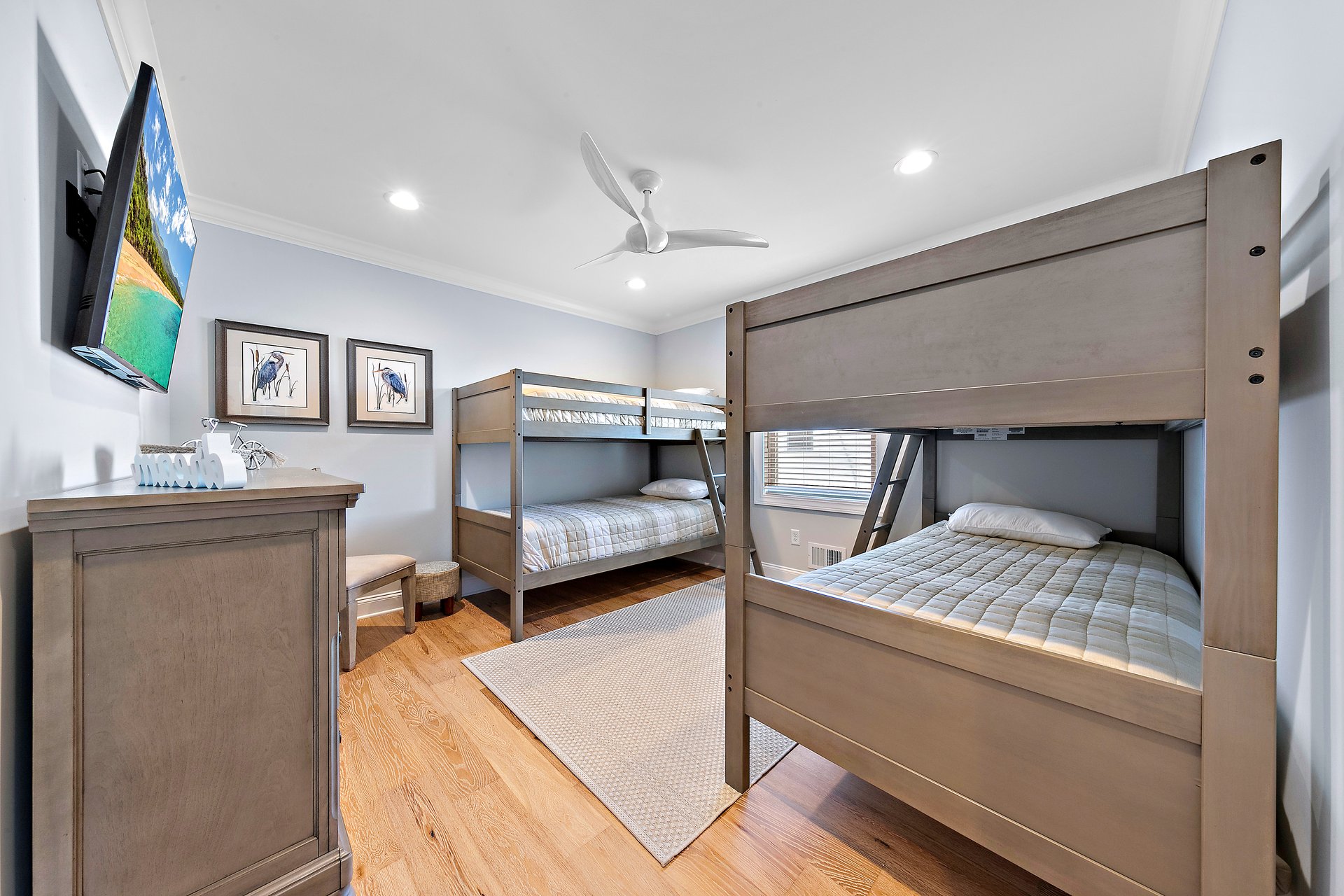 5 E Louisiana Avenue, Long Beach Township