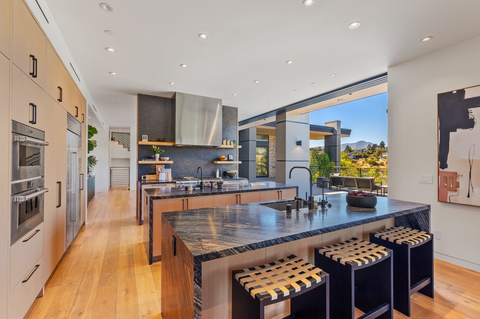 Modern Luxury - Completed in 2019