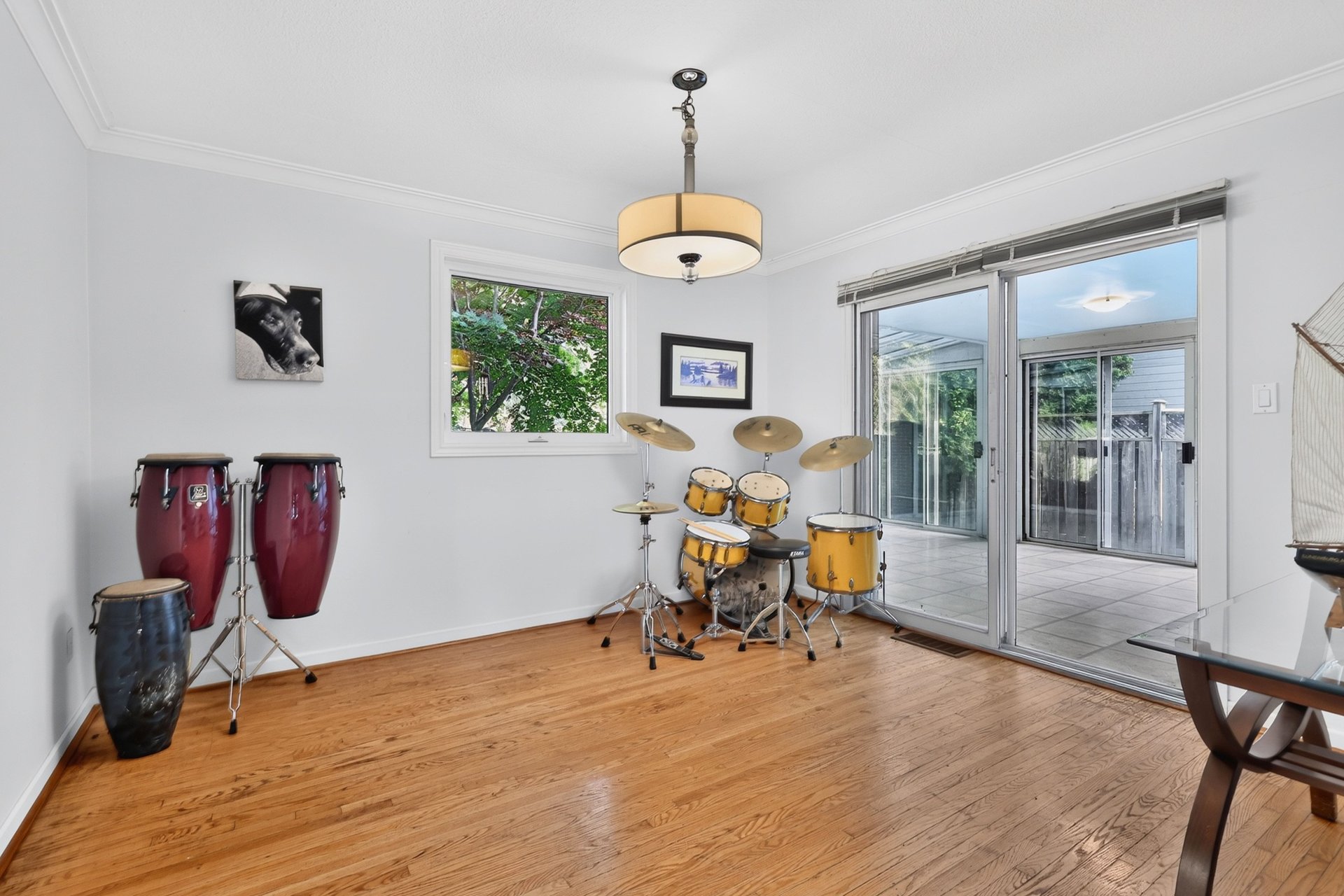975 Cresthampton Lane