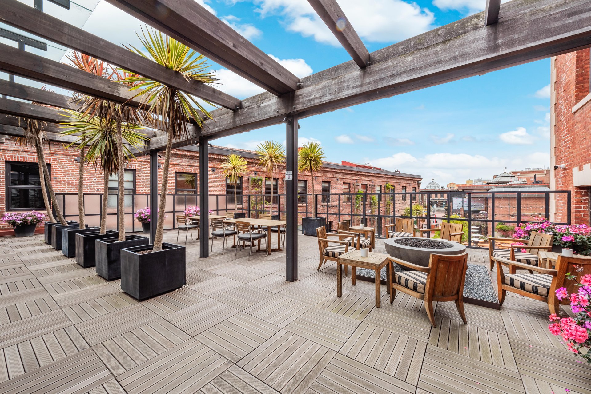 Fairmont Heritage Place - Luxury San Francisco 