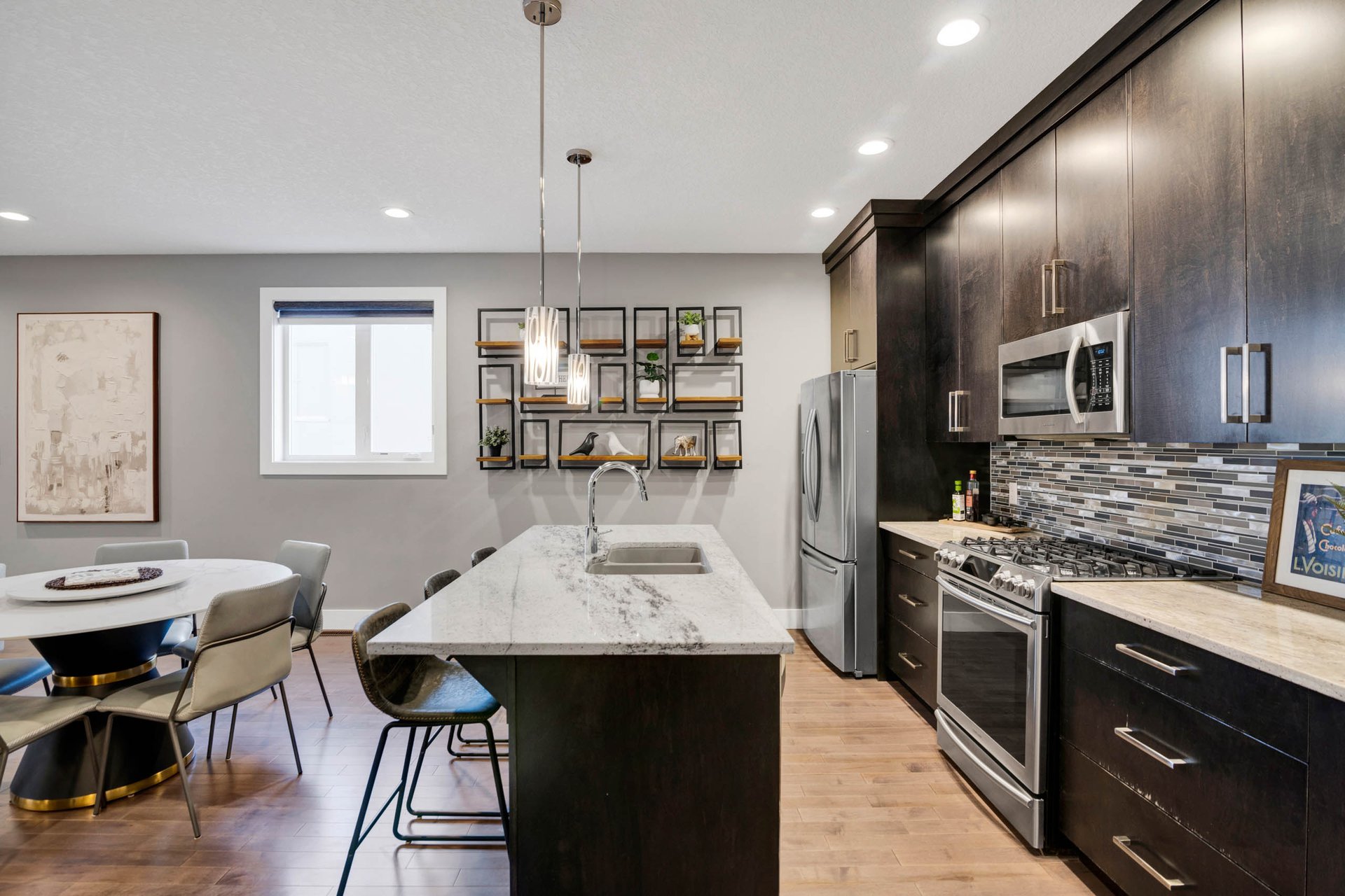 2816 34 Street SW Unit: 1