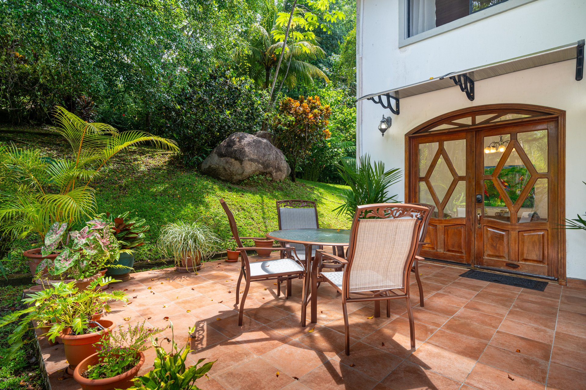 Casa La Bendición, Private Jungle Retreat with Ocean View