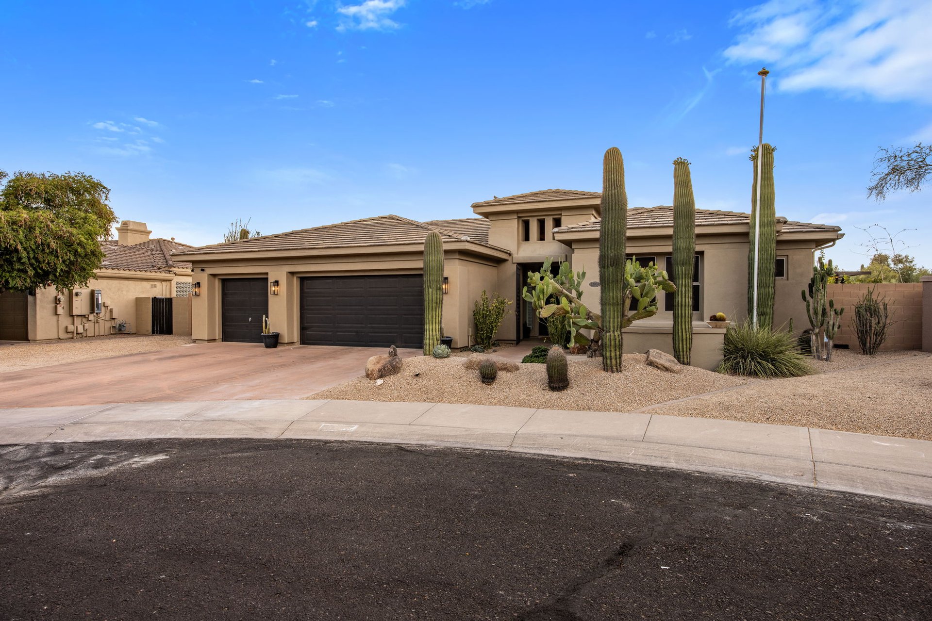 22936 N 39th Place