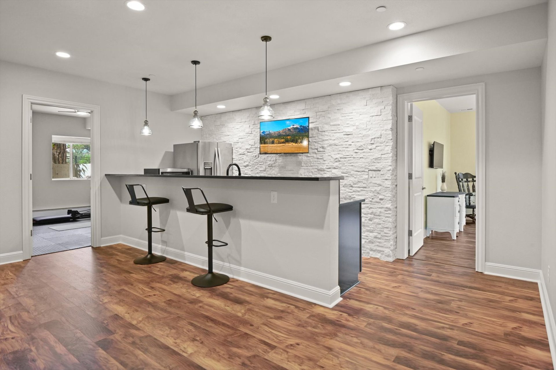 6881 Northstar Court
