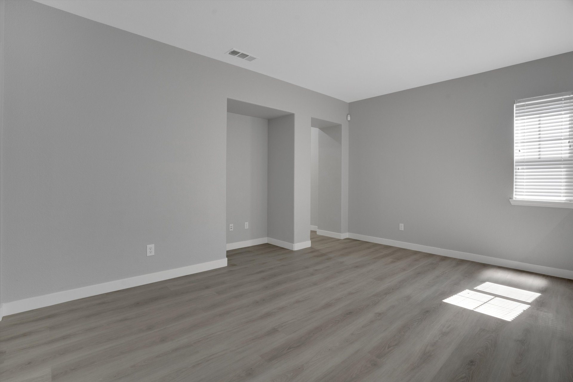 Glen Cove Beauty with View