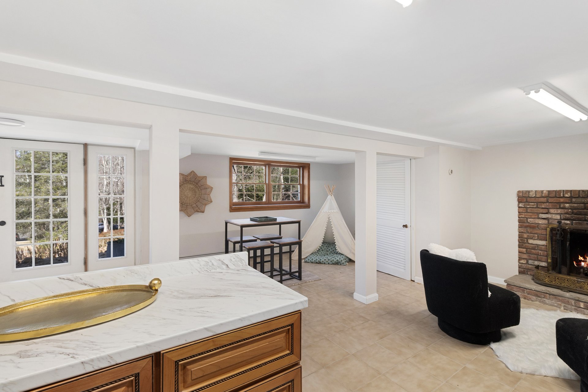 617 Saddle River Road