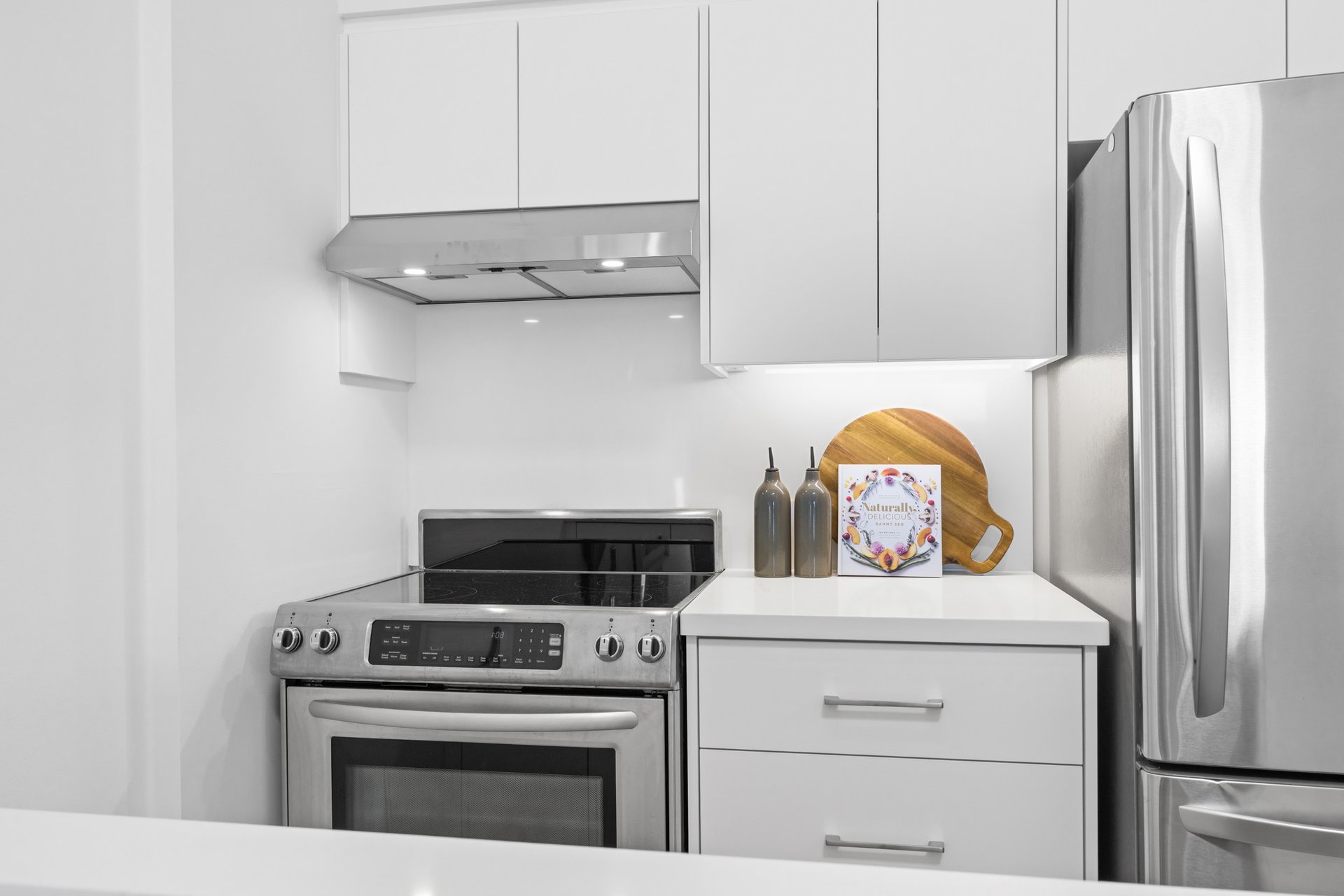 217 St George Street Suite 54