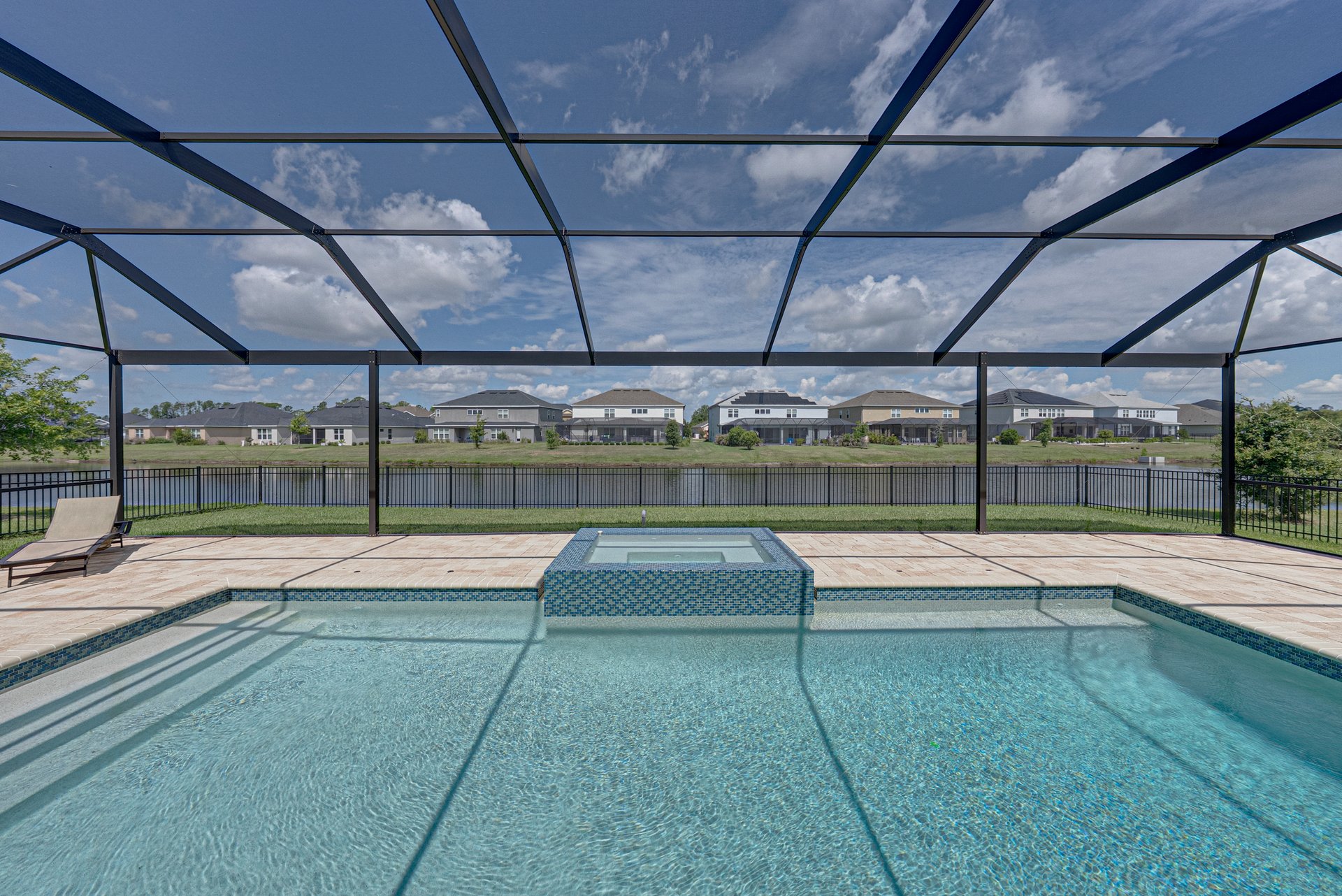 6978 BRADBURY CIR