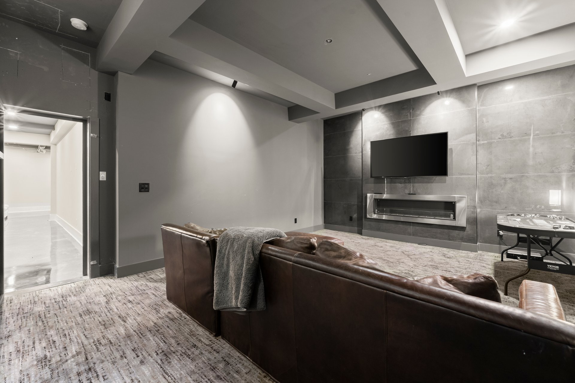  10160 Cedar Ridge Drive