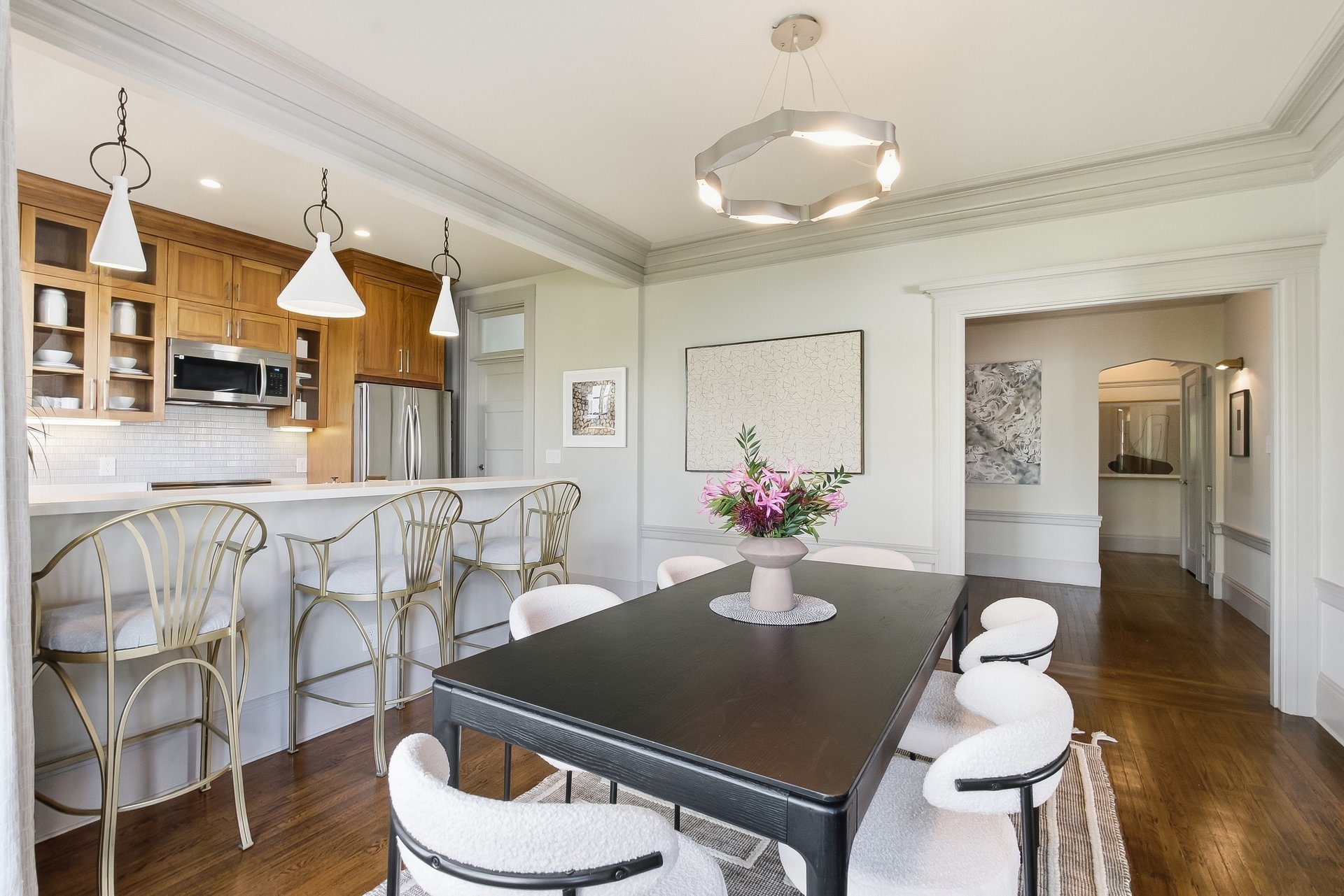  Edwardian Elegance, Reimagined
