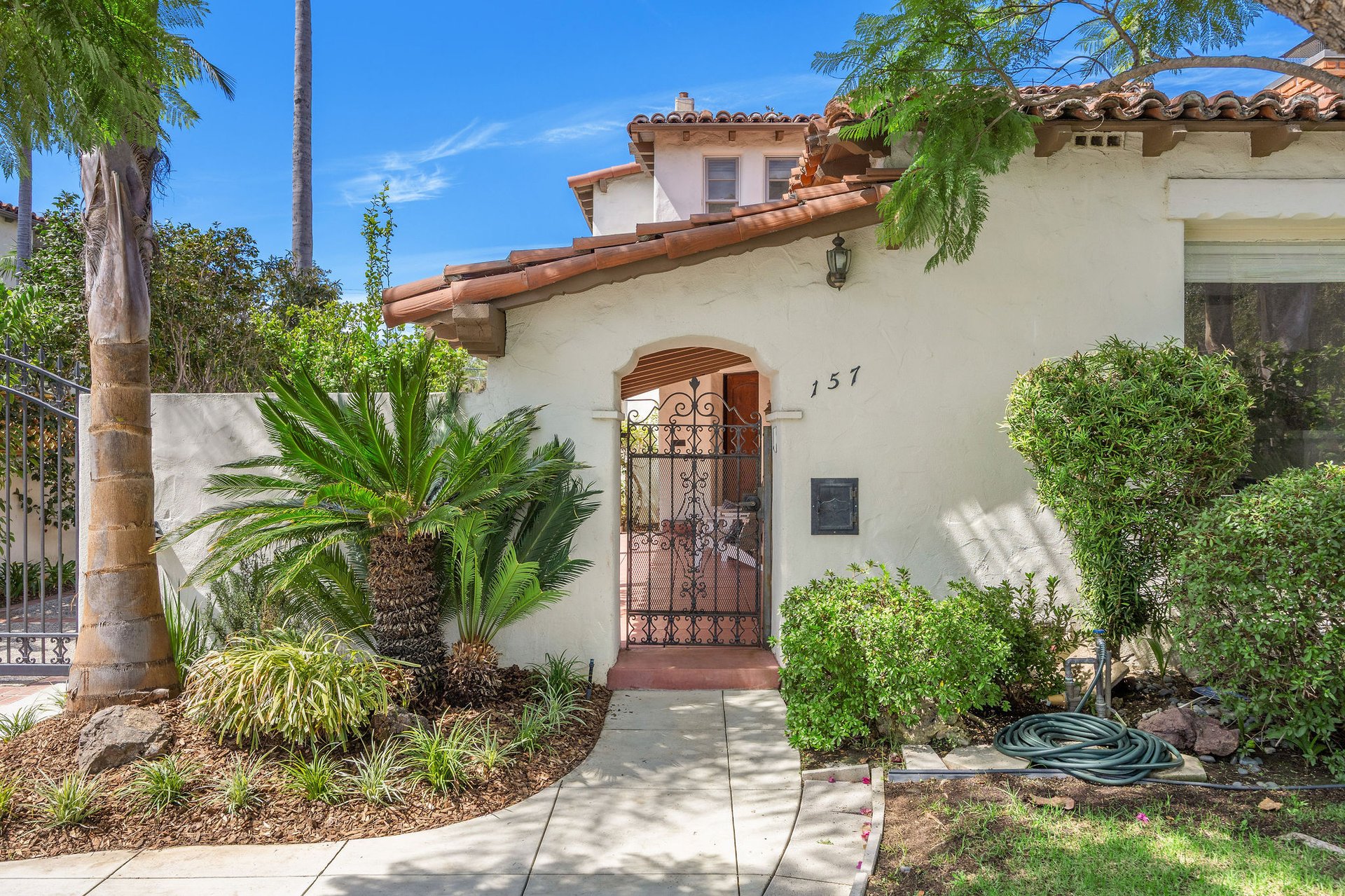 157 S. Fuller Ave