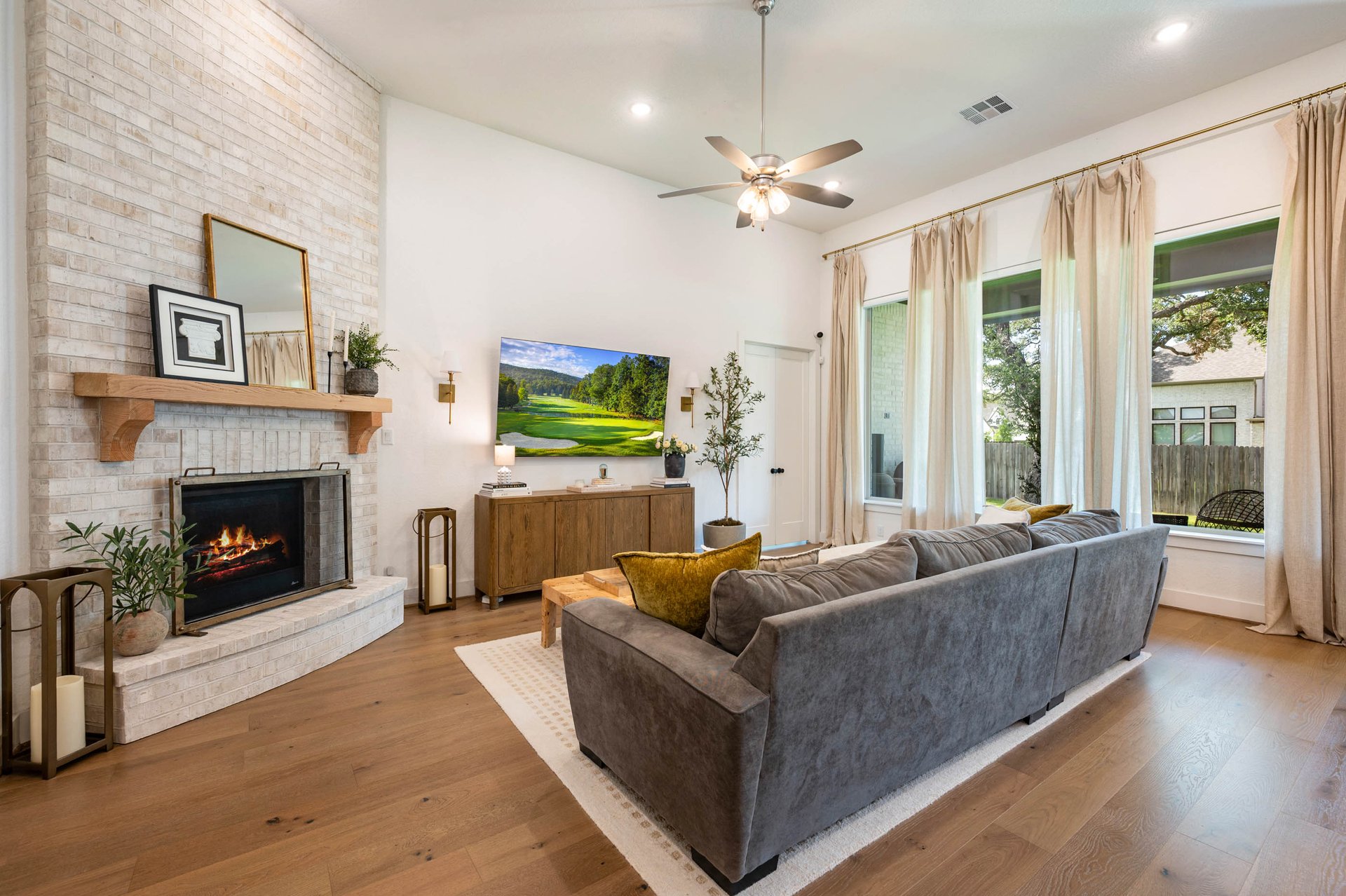 10039 Sarah Place