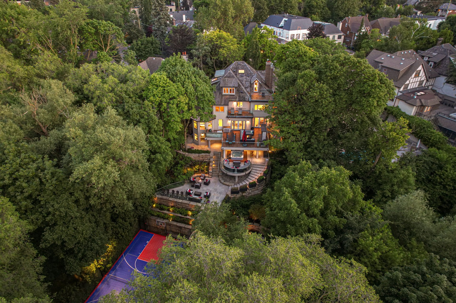  Landmark Estate