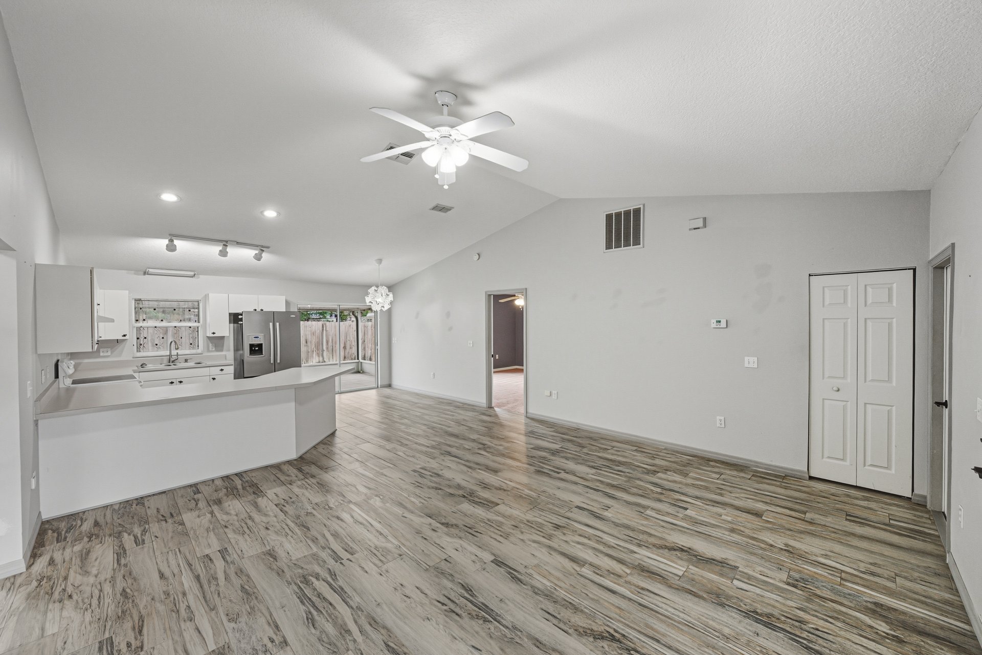 4752 TIMBER WAY
