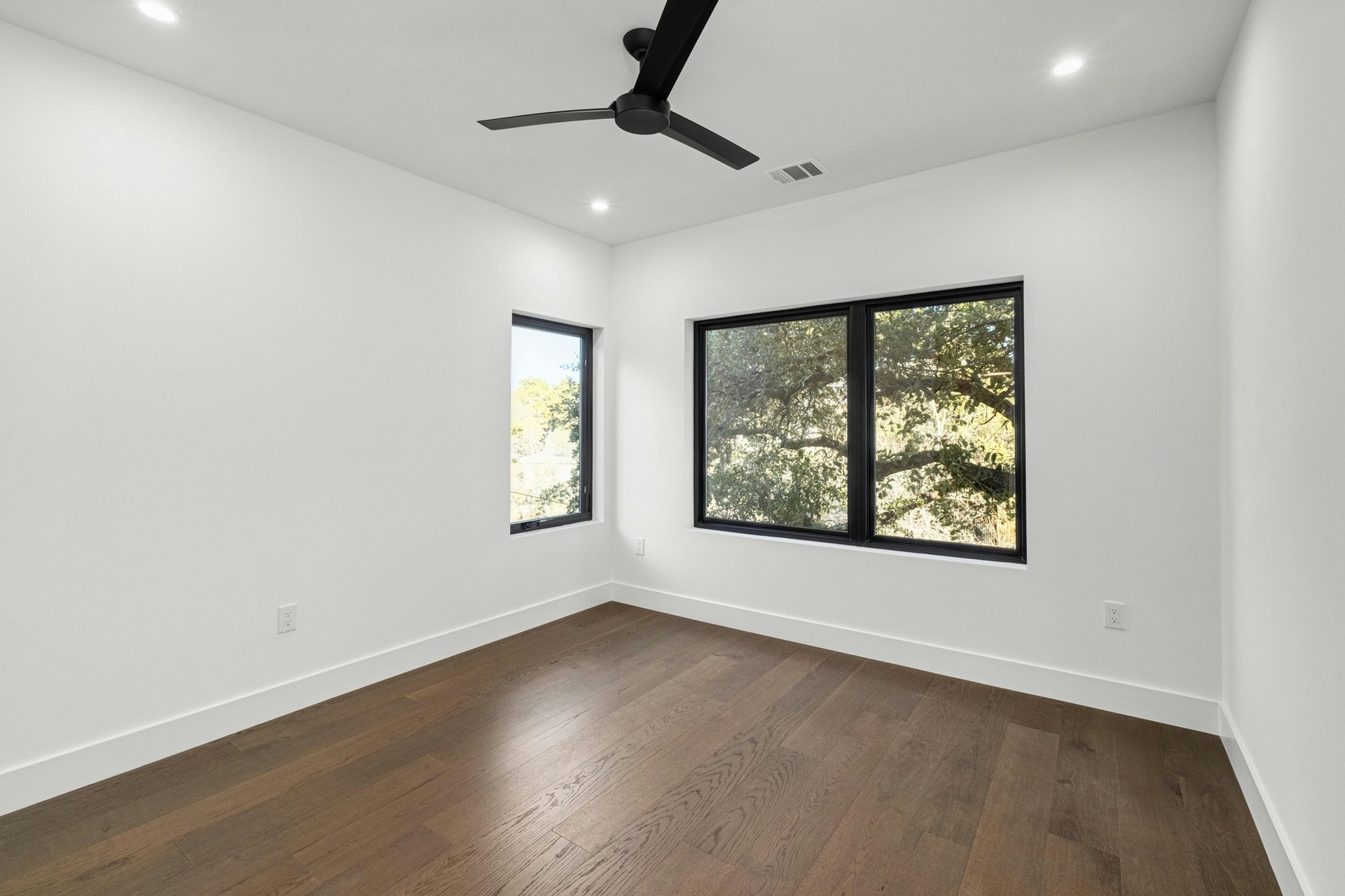 4707 Strass Drive