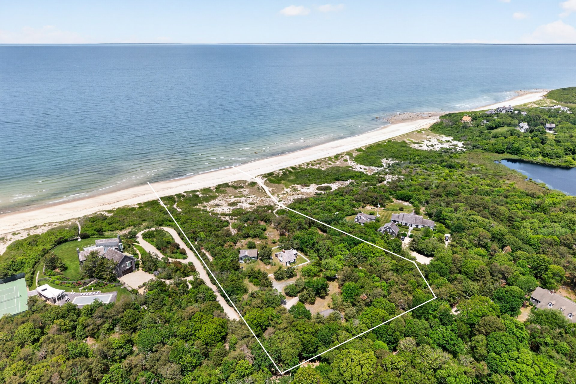 Spectacular Beachfront in East Dennis
