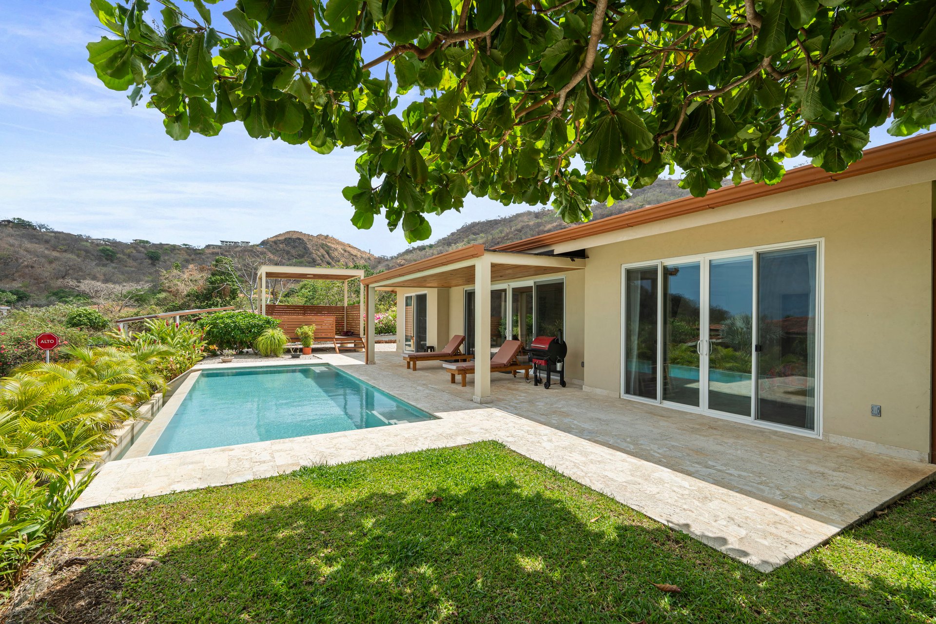 Casa Sunshine | Happy Home w/ Private Pool, OV Pavilion in Gated Community w/ Tons of Amenities!