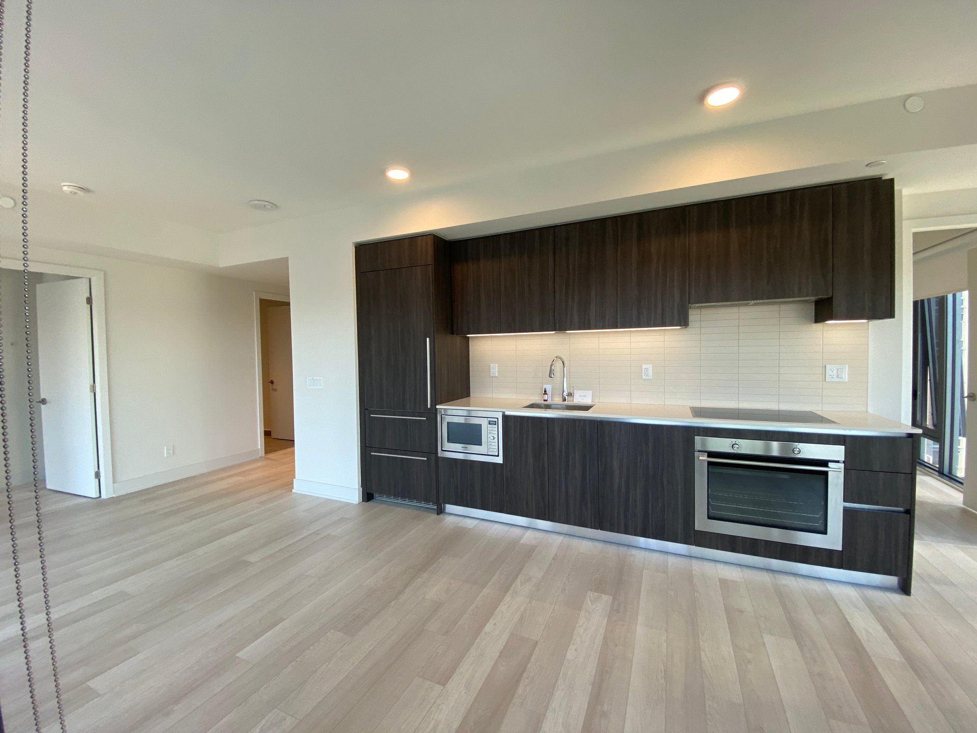 8 Cumberland Street Unit: 3007